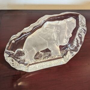Vintage Crystal Clear Etched Art Glass Elephant Decor Paperweight Trunk Up